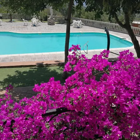 בית חווה Vemi *